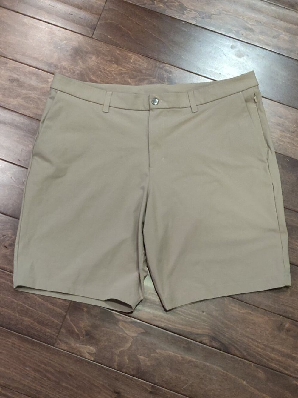 Lululemon Commission Shorts Relaxed Fit Warpstreme 11"  Men's SIZE 40